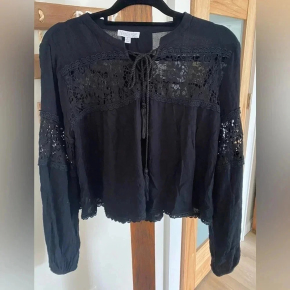 Patrons of Peace Women’s Boho Goth Lace Crepe Crochet Blouse Black Small EUC - Picture 1 of 10